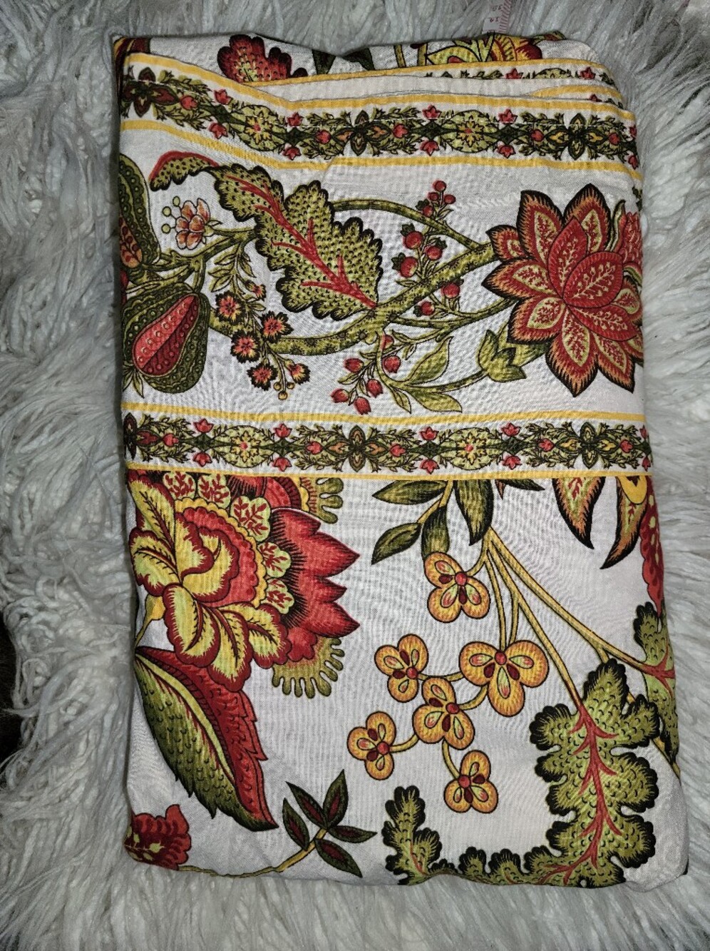 April Cornell Table Cloth Vintage Cotton 56X80 Beautiful